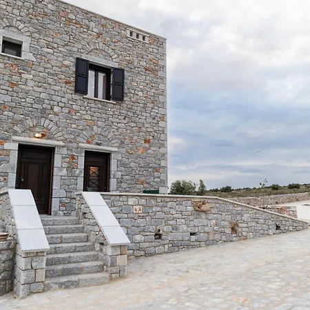 Lejlighedshotel Armenopetra View Yerolimin