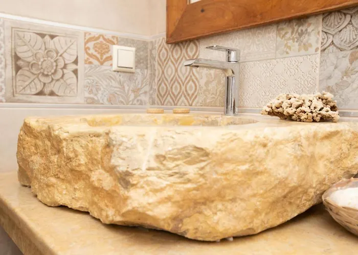 Apart-hotel Armenopetra View 3*