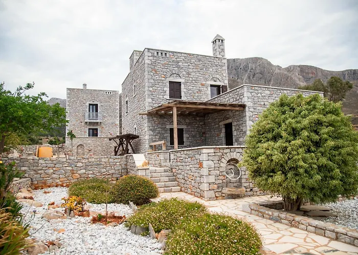 Apart-hotel Armenopetra View 3*