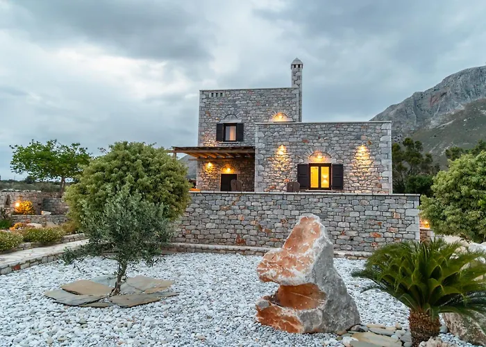 Armenopetra View Yerolimin