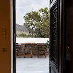 מלון דירות Armenopetra View 3*