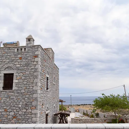 Ξενοδοχείο με διαμερίσματα Armenopetra View Gerolimenas Agios Nikolaos (Mani Peninsula)