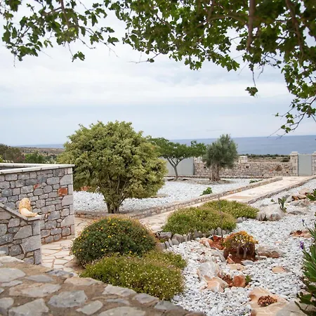 Armenopetra View 3* Jeroliménasz