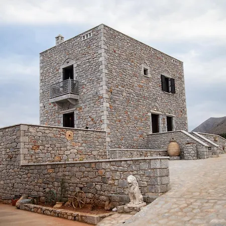 Ξενοδοχείο με διαμερίσματα Armenopetra View Gerolimenas
