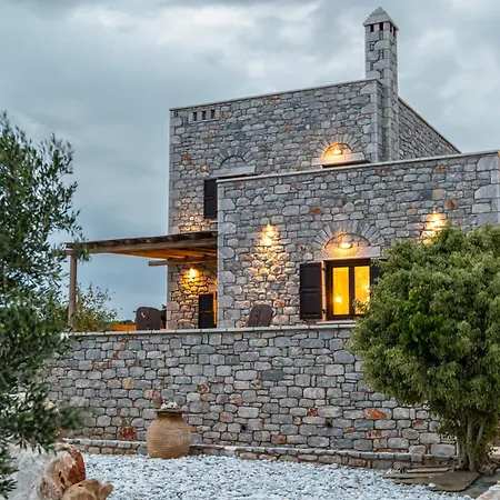 Ξενοδοχείο με διαμερίσματα Armenopetra View Gerolimenas