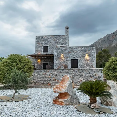 Hotel apartamentowy Armenopetra View