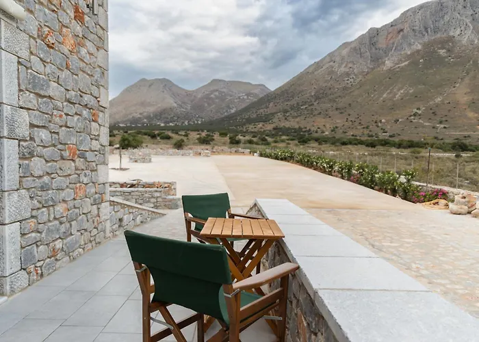 Апарт-отель Armenopetra View 3*