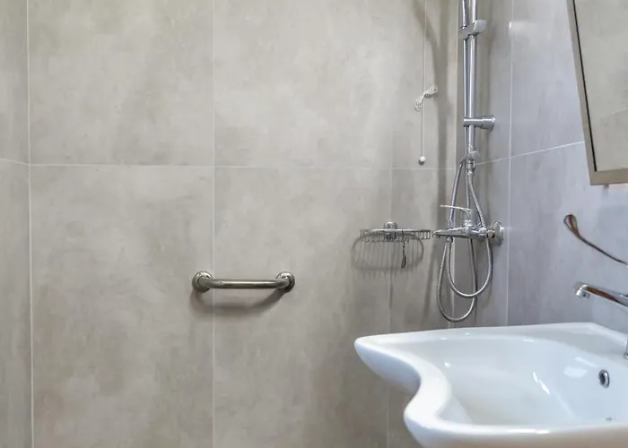 Armenopetra View Yerolimin