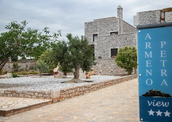 Armenopetra View Apart-hotel Yerolimin